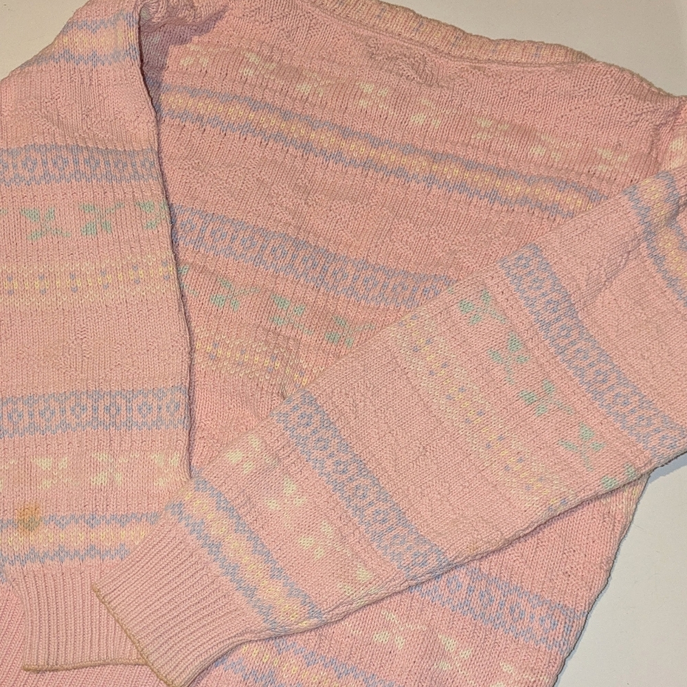 Eddie Bauer Vintage Pink Knit Sweater Size Small - Picture 2 of 3